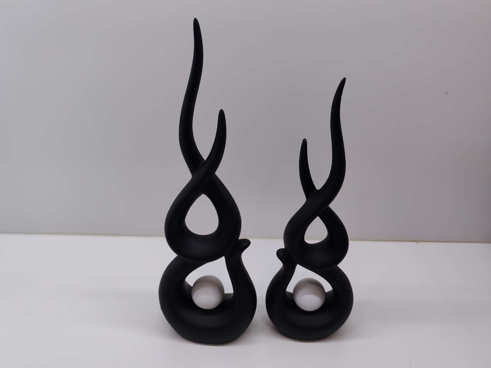 Ceramic handicrafts, ornaments, abstract art, flower arrangement, decorative ceramics, 64433 details Picture