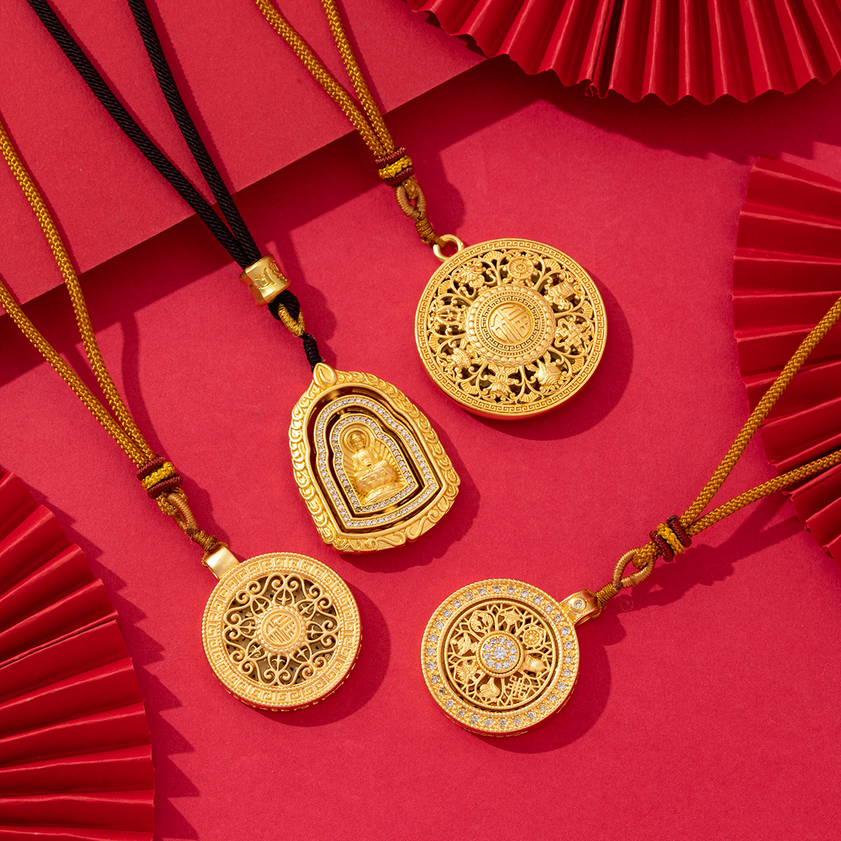 金店同款八宝罗盘新中式复古可旋转满钻吊坠项链女男高级感百搭铜镀金批发
