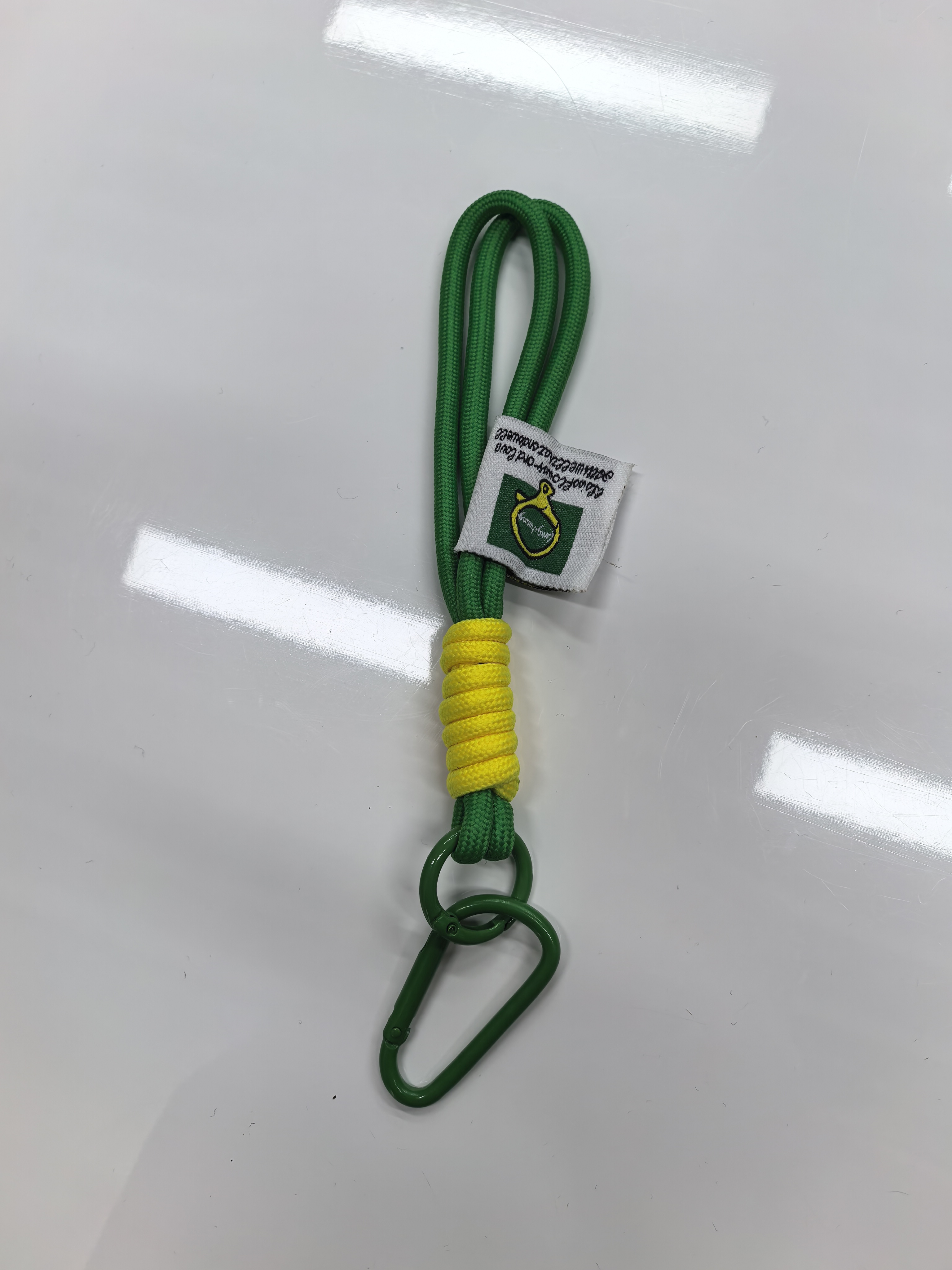 Outdoor backpack rope keychain, water cup woven lanyard, mountain climbing buckle, couple bracelet, bag, doll lanyard, keychain detail image 6