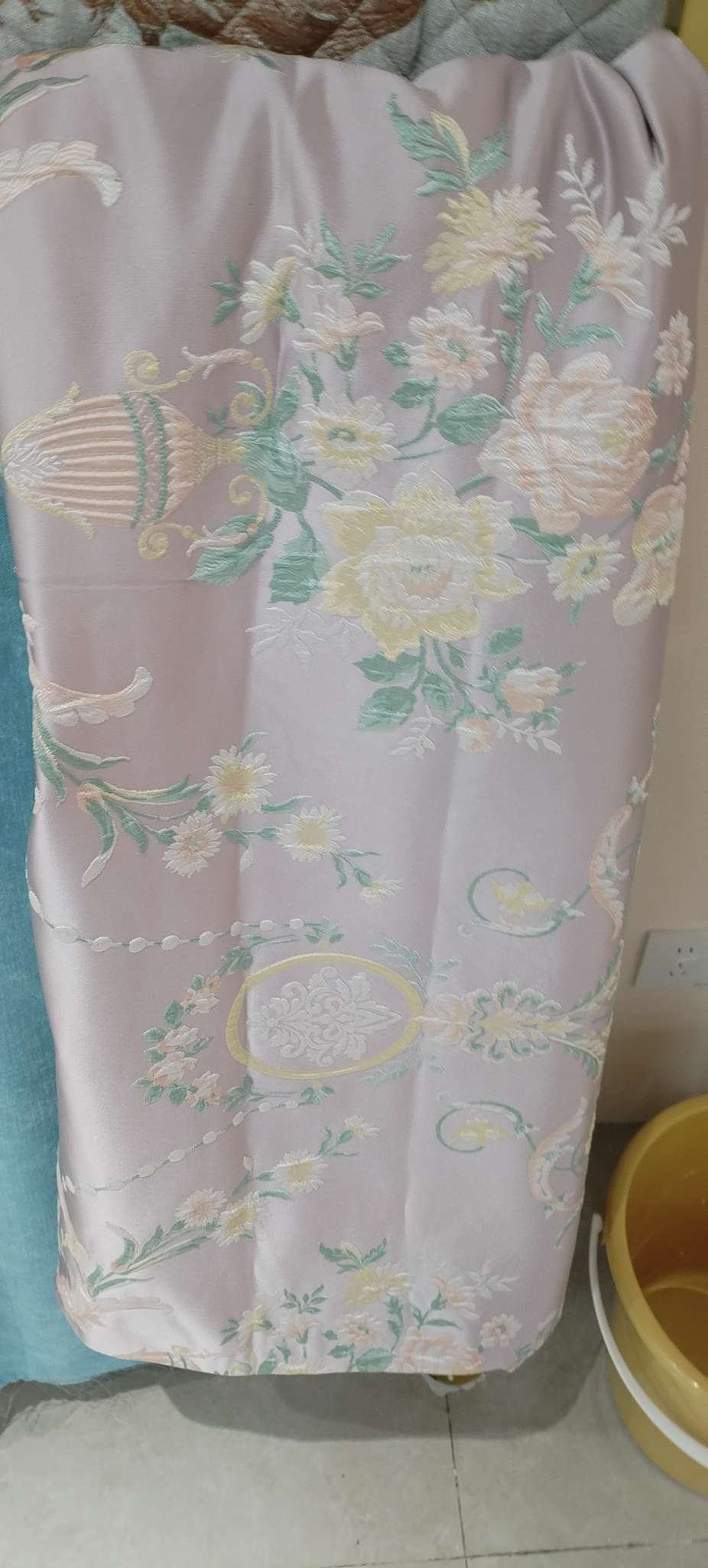 卧室家具布艺床双人床家装建材温馨舒适简约现代卧室必备家具用品