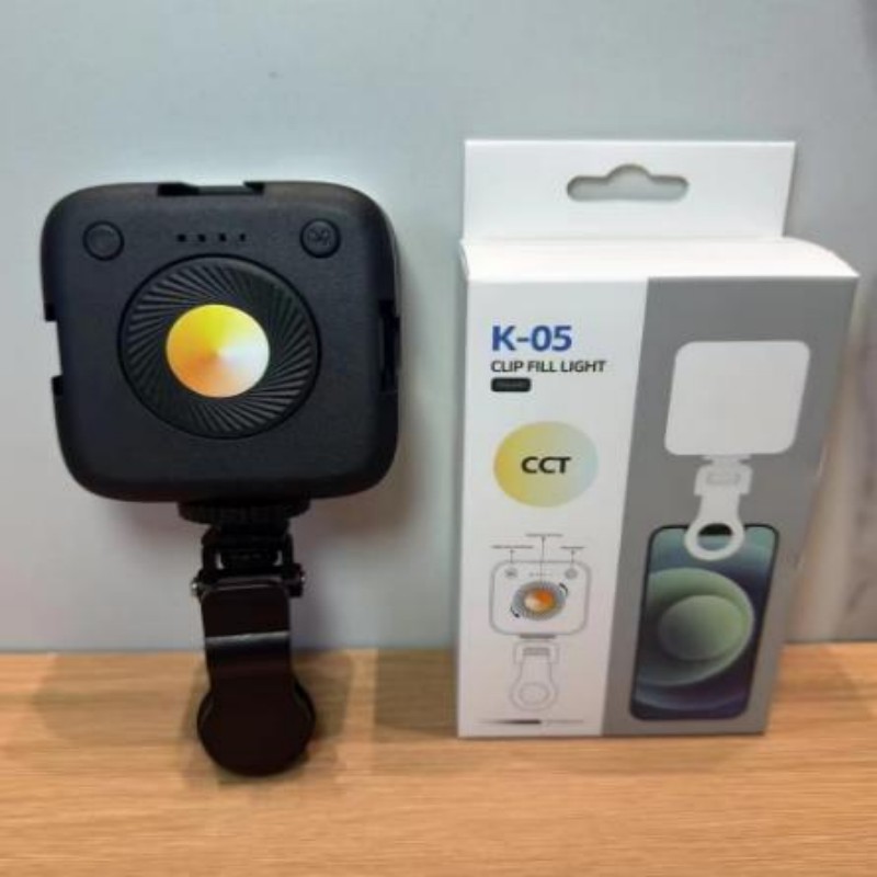Mini luz de recarga portátil selfie teléfono móvil toma de fotos en vivo fotografía fotografía al aire libre fotografía comida DSLR iluminador RGB cámara a todo color bolsillo led pequeño vlog luz suave de mano Application Scenario