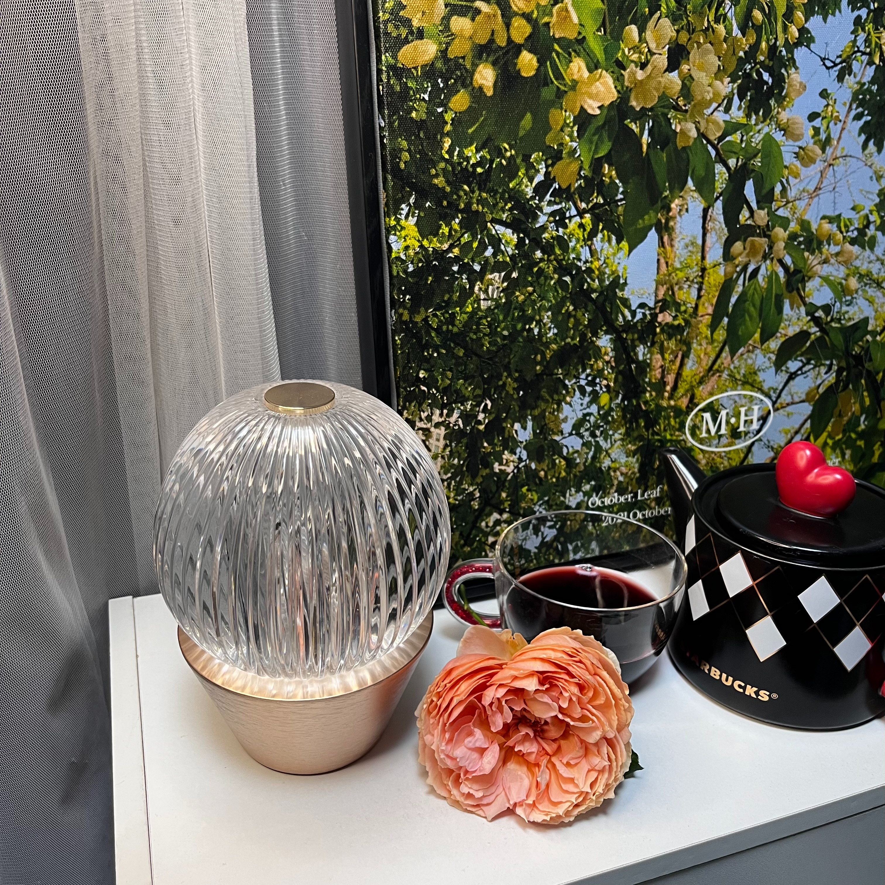 Creative desk lamps, home acrylic ambient lights, night lights, decorative lights, ornaments, acrylic creative desk lamps details Picture