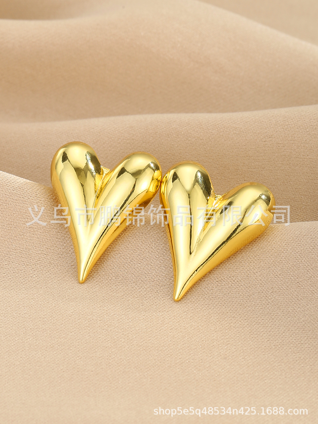 韩版小巧精致轻奢设计感耳钉时尚潮流个性耳环铜镀金微镶锆石耳饰详情11