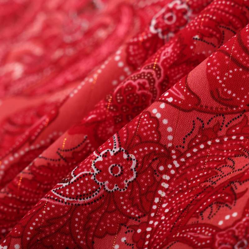 New gold thread plain weave printed jacquard fabric 125g spring and summer shirt dress women's woven fabric Application Scenario