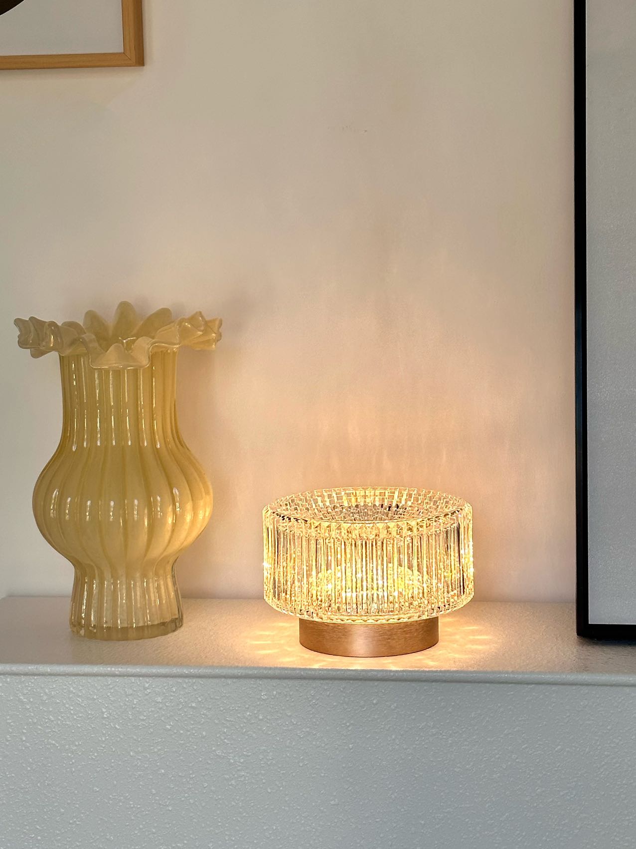 Creative desk lamps, home acrylic ambient lights, acrylic creative desk lamps, night lights, decorative lights, ornaments Specification drawing