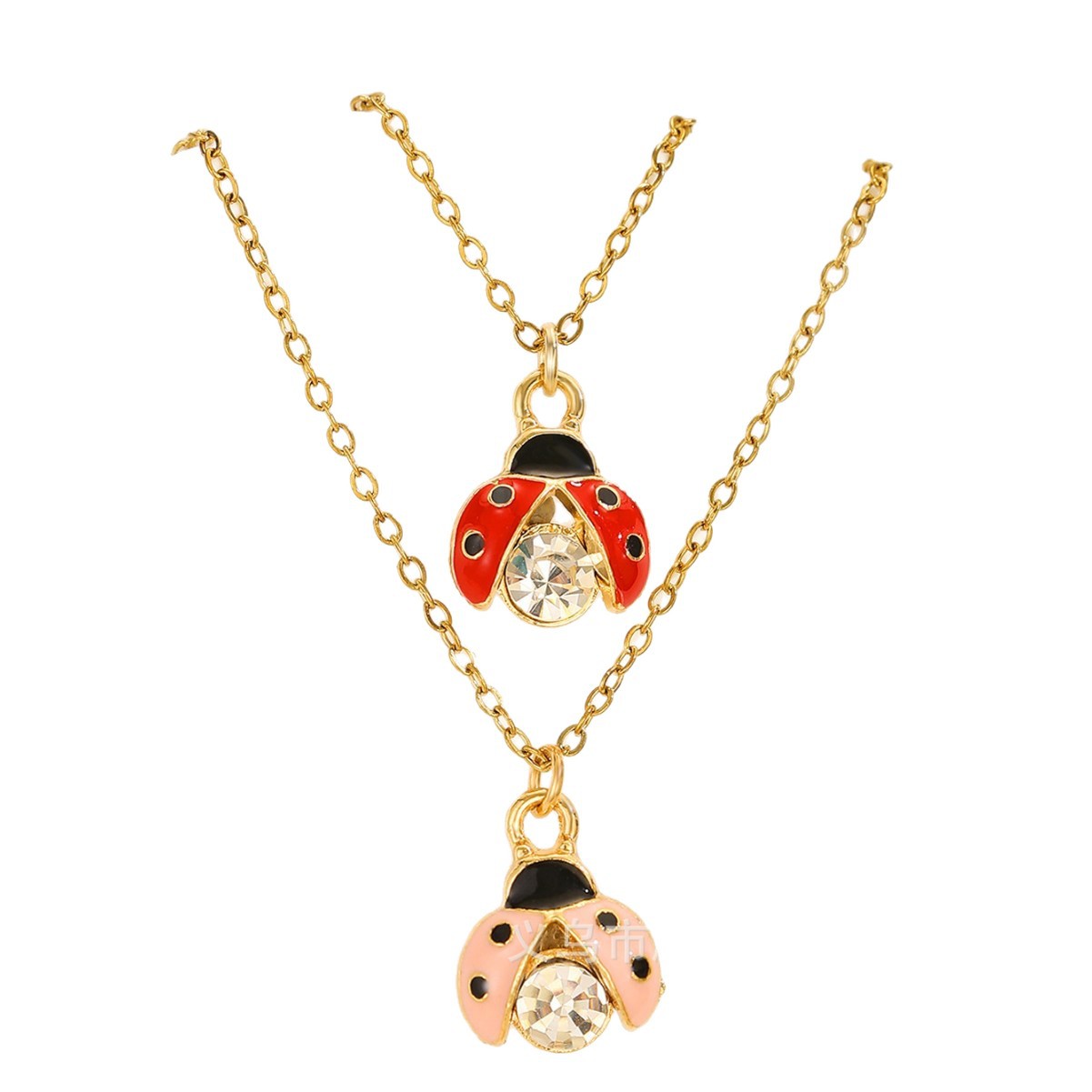 欧美跨境饰品 甲虫吊坠项链女isn轻奢高级感小众首饰配饰锁骨链女白底实物图