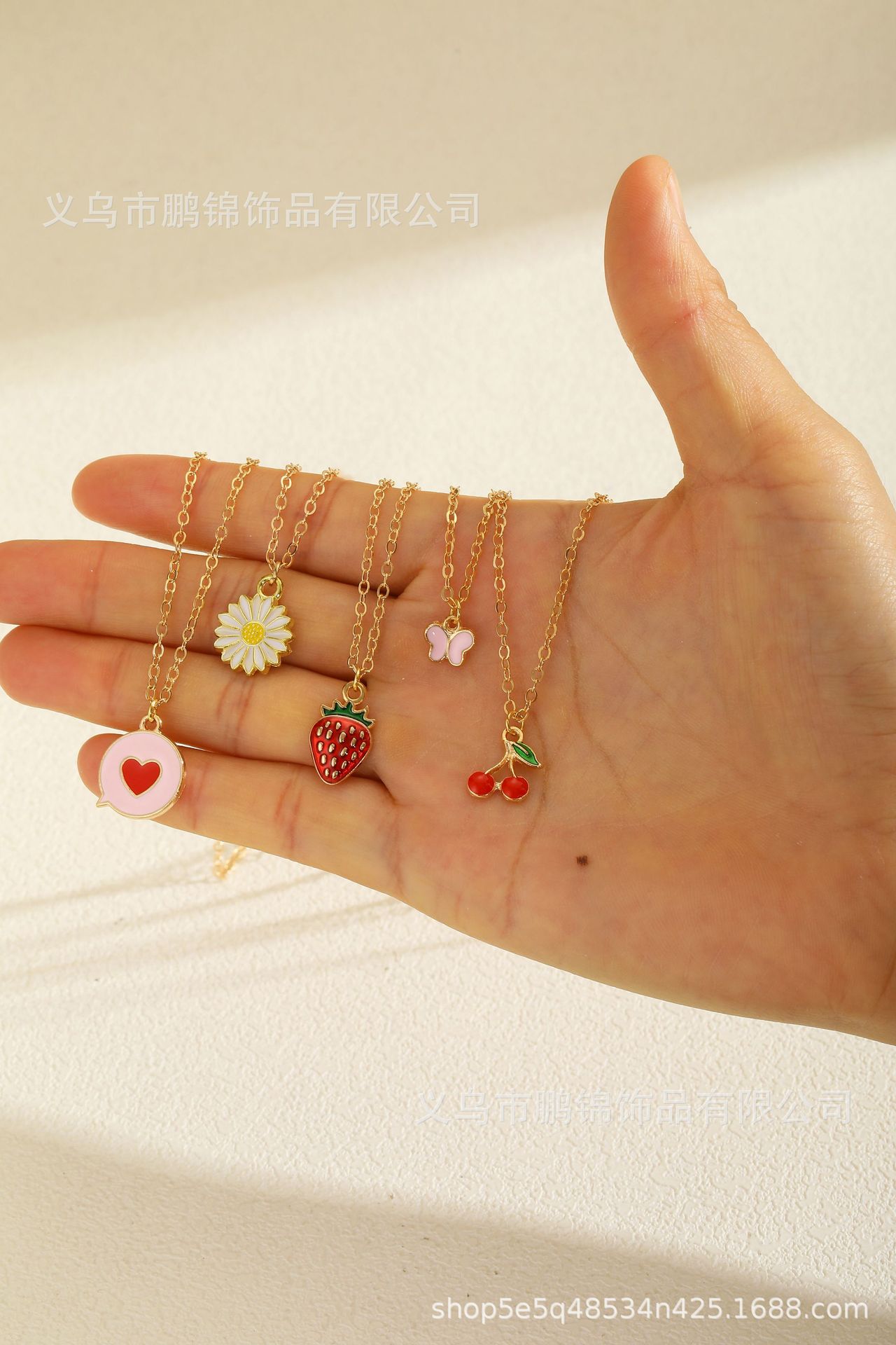 欧美跨境饰品 樱桃吊坠项链女isn轻奢高级感小众首饰配饰锁骨链女详情4