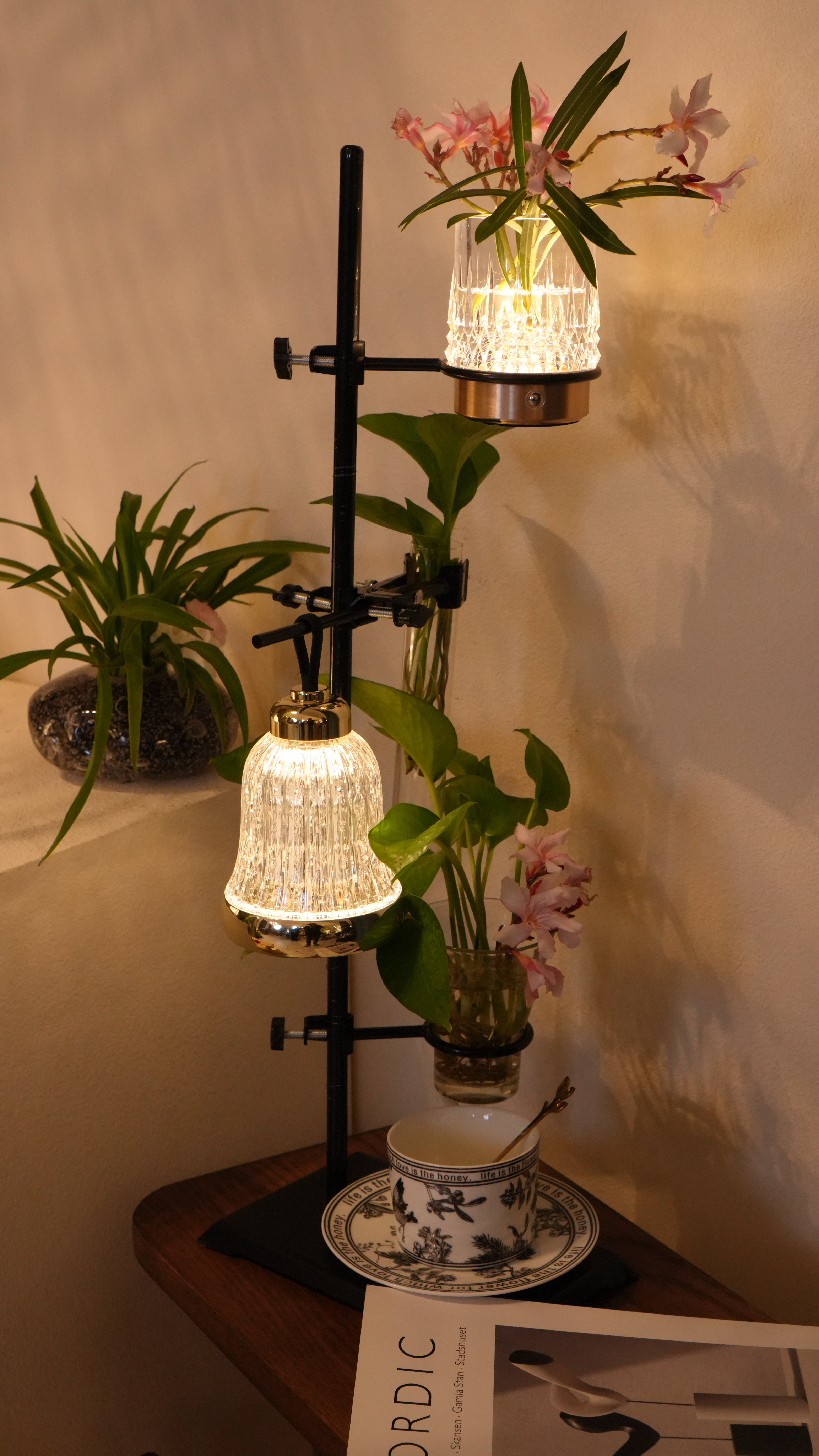 Stainless steel stand, ambient light stand, adjustable Angle stand, desktop decoration stand full figure