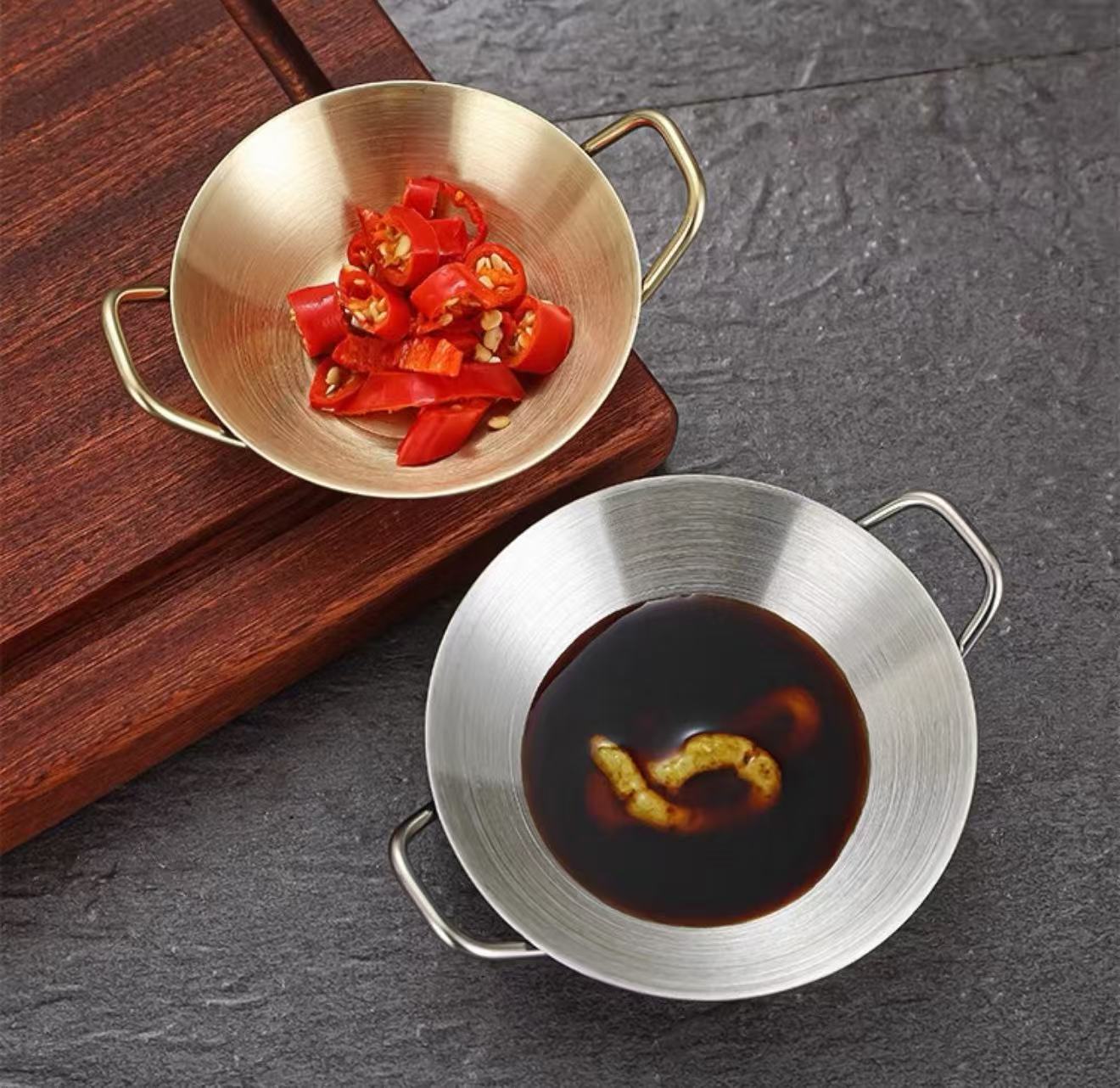 304 stainless steel Korean-style flavor plate, double-ear creative seasoning plate, kimchi plate, golden commercial barbecue restaurant sauce plate Specification image