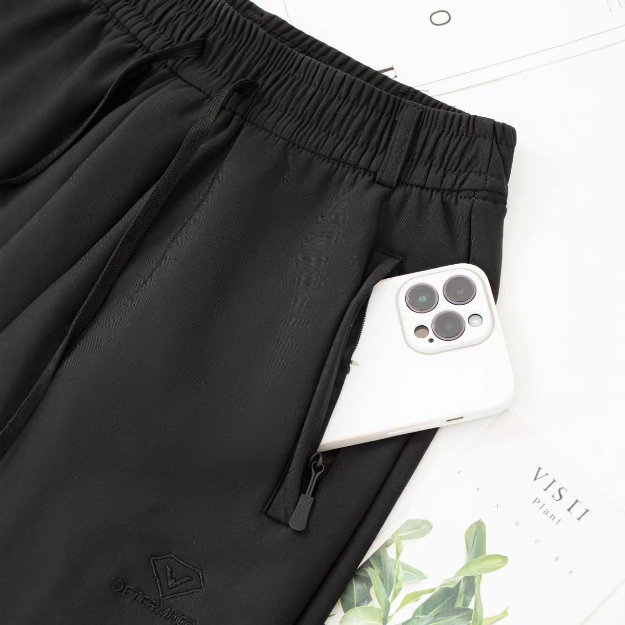 Quick-drying zipper men's trousers Item Picture