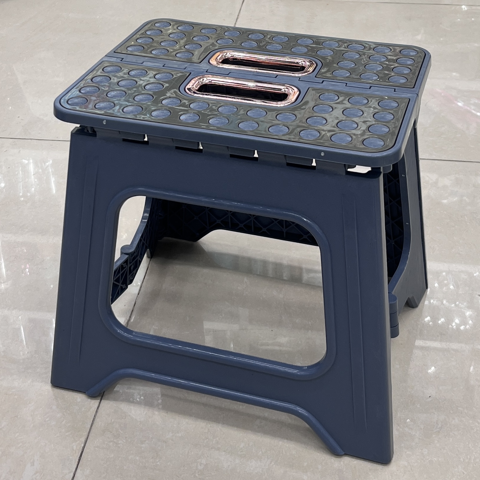 Plastic stool, household plastic chair, thickened, light luxury style, anti-slip, durable, foldable square stool