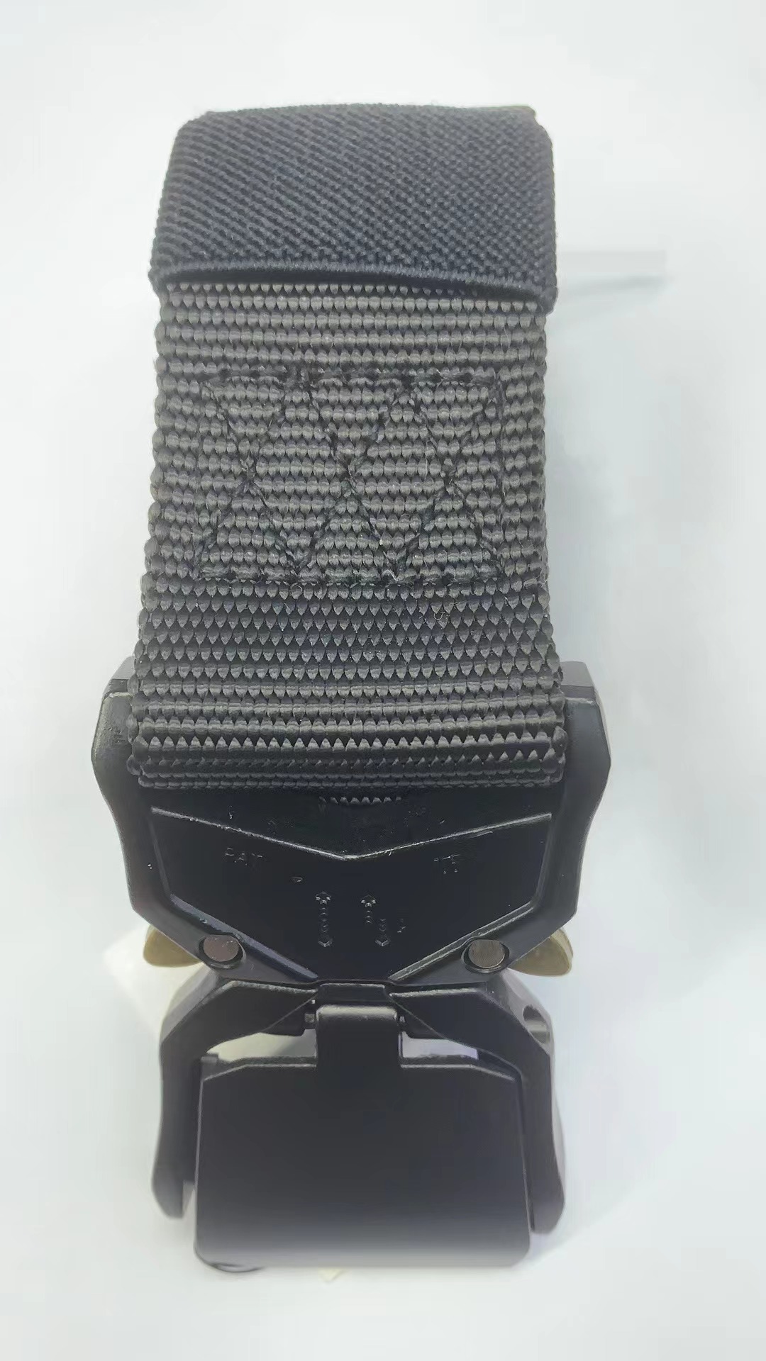 The new men's outdoor sports belt with aluminum alloy buckle Cobra tactical belt features a quick-release alloy buckle details Picture