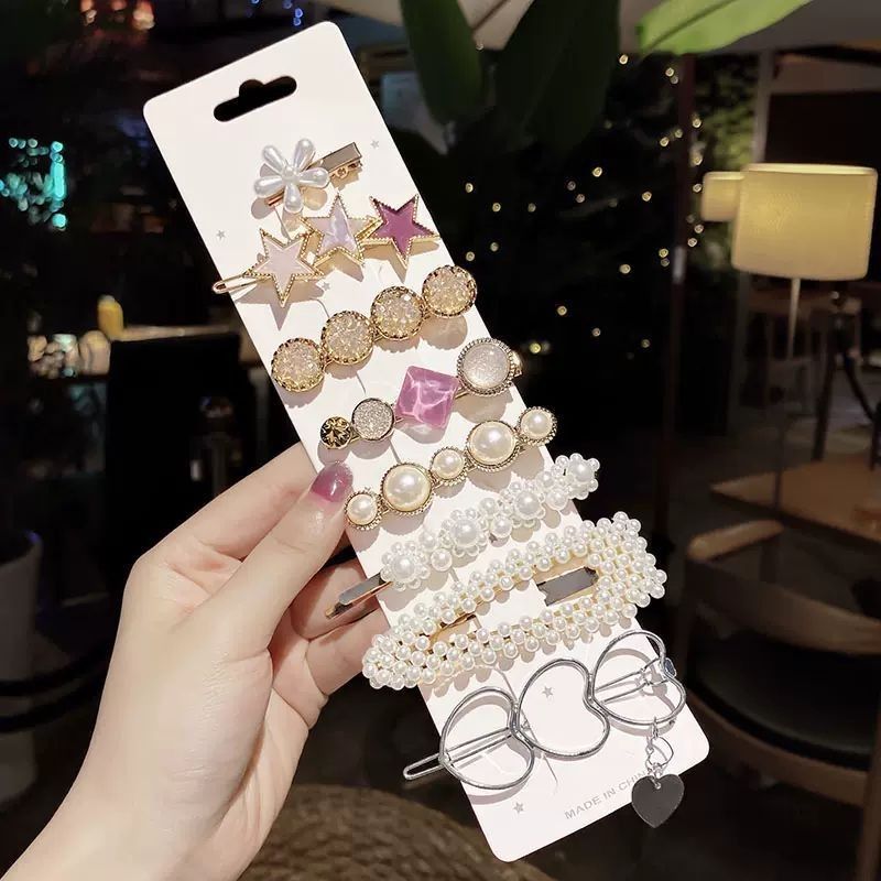 Teenage girl's side Korean-style pearl hair clip, hairpin, fringe clip, back head straight clip, summer clip headwear. Teenage girl's side Korean-style pearl hair clip, fringe clip, back head straight clip, summer clip headwear