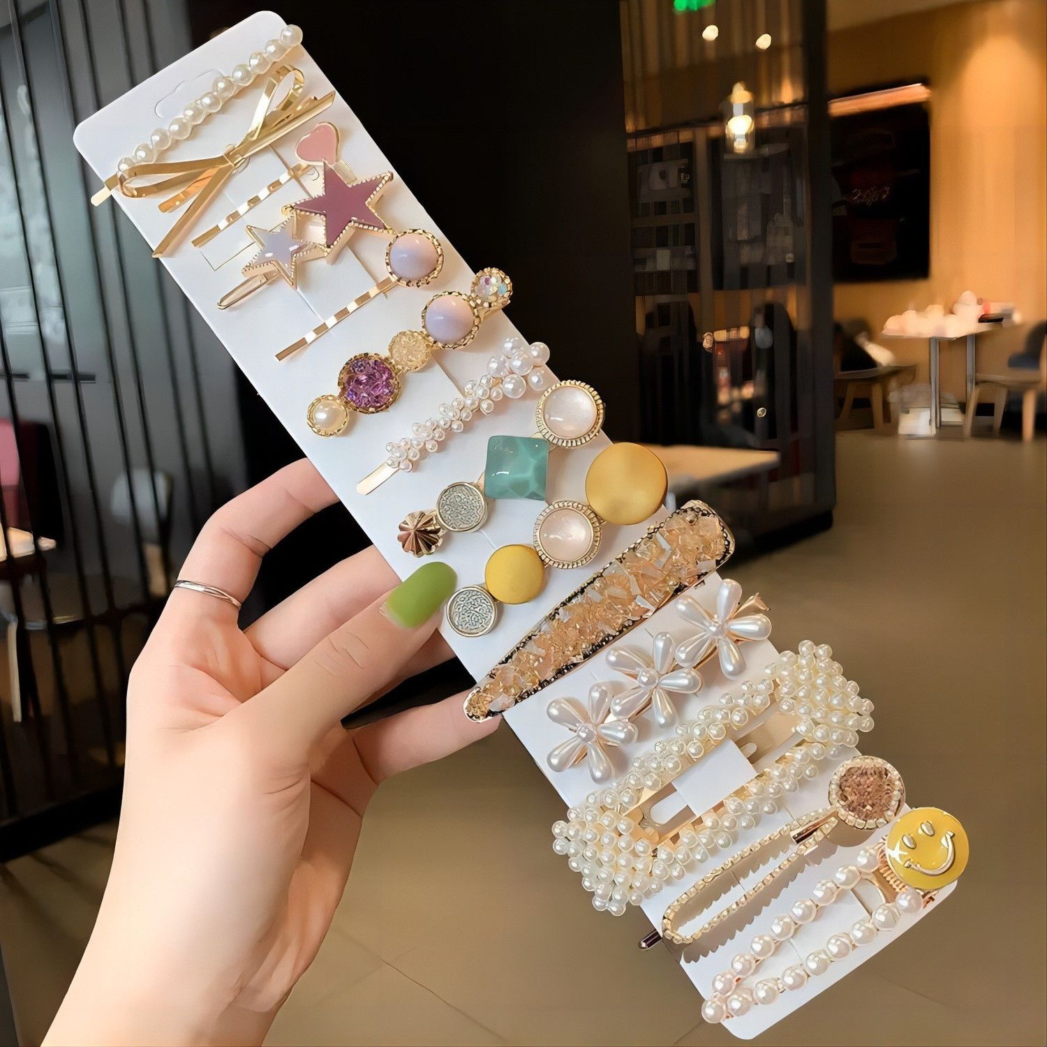 Teenage girl's side Korean-style pearl hair clip, hairpin, fringe clip, back head straight clip, summer clip headwear. Teenage girl's side Korean-style pearl hair clip, fringe clip, back head straight clip, summer clip headwear detail image 4