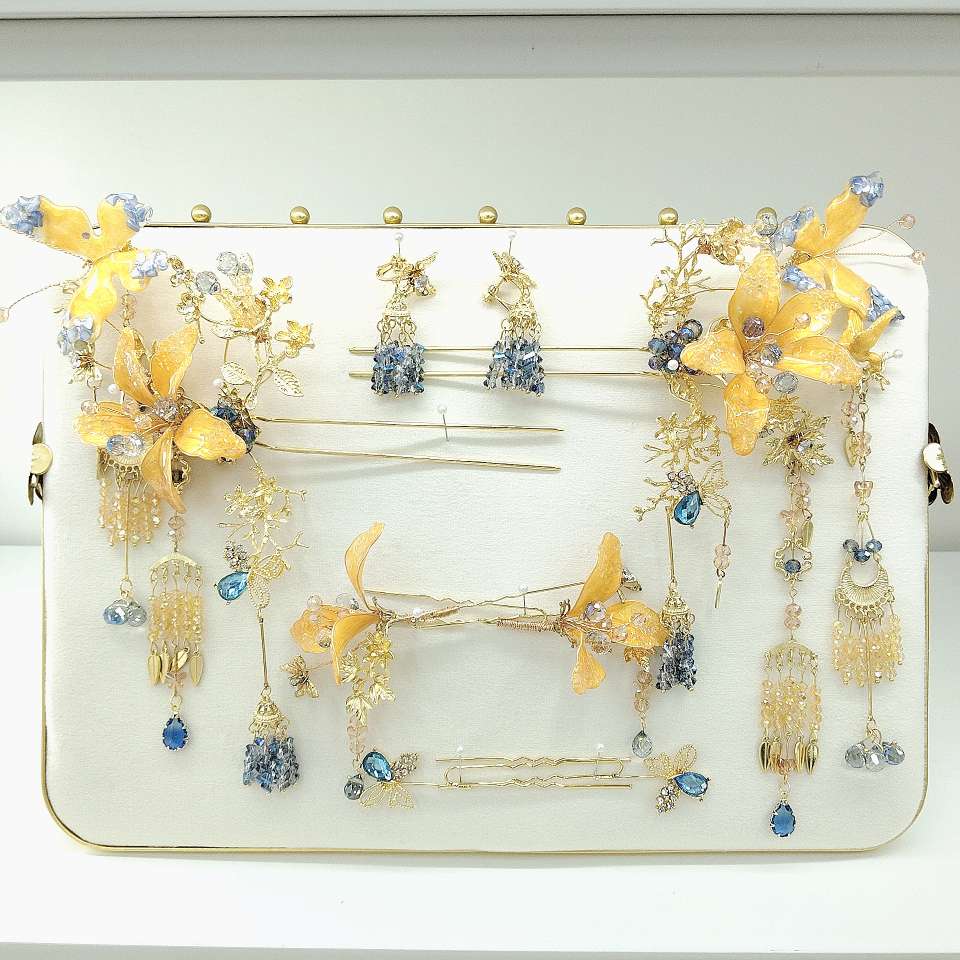 Photo shoot appearance: Yellow and blue color contrast handcrafted tassel hair accessory set, Hanfu hair accessory