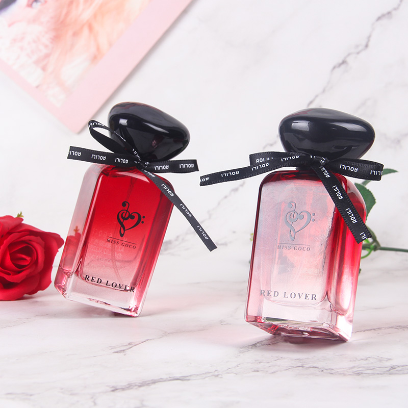 ملكة جمال Gococo العطور Perd Lover Perfume Perfume هي قارورة من العطور الحلو الحلو التي تحتوي على العطور الرومنسية التي تُزرع فيها البخور بشكل دائم عبر الحدود Application Scenario