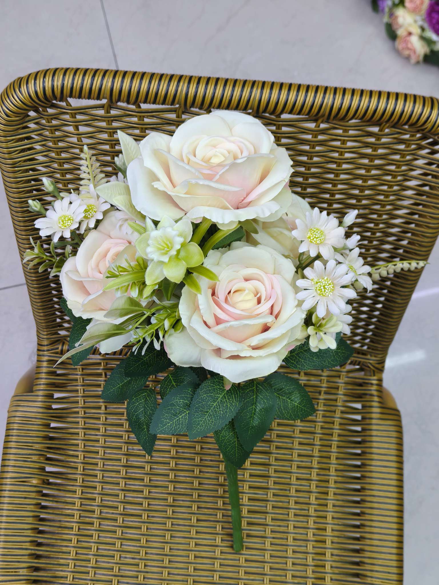 Simulated handicrafts, gift bouquets, home decoration techniques, simulated flower arrangements, Yiwu factory store, simulated flowers details Picture