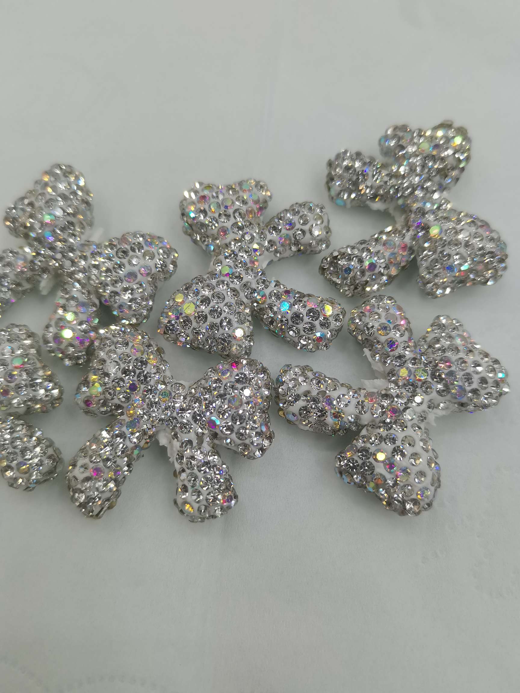 White small bow tie ribbon three-dimensional soft clay accessory