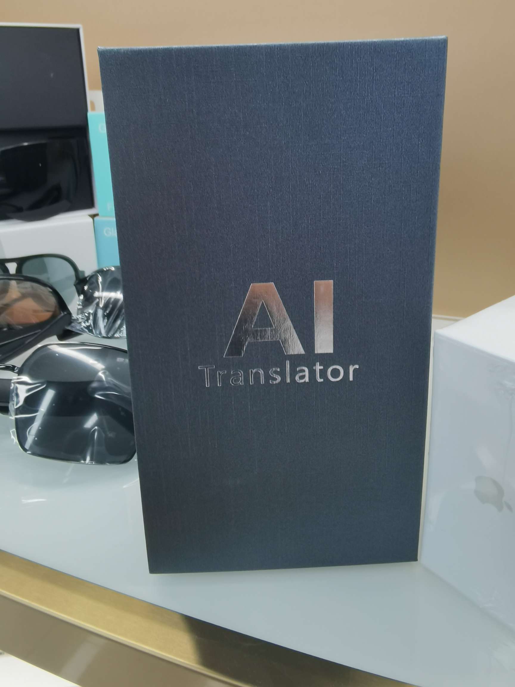 Intelligent translator, AI translation machine