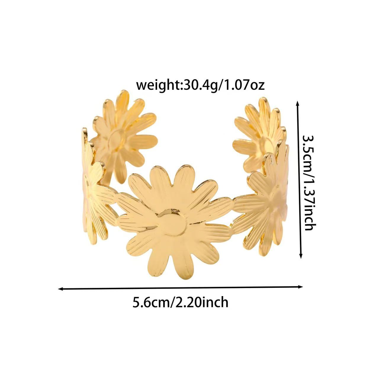 A popular cross-border bestseller in Europe and America, fashionable floral women's metallic and personalized bracelet Item Picture