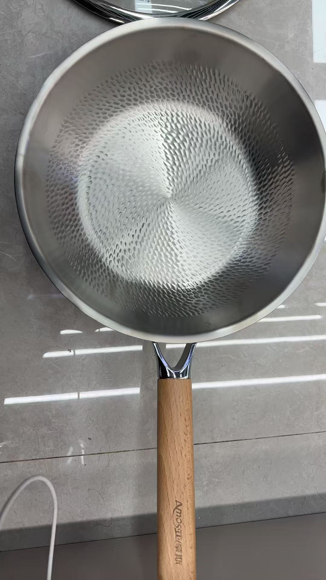 纯钛炒锅煎炒王产品图