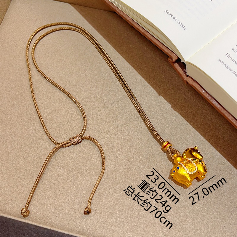 The same style of gold store's sand gold blue and green diamond zodiac horse pendant necklace, a little horse style Chinese style gift for your girlfriend, Tang Horse sweater chain detail image 3