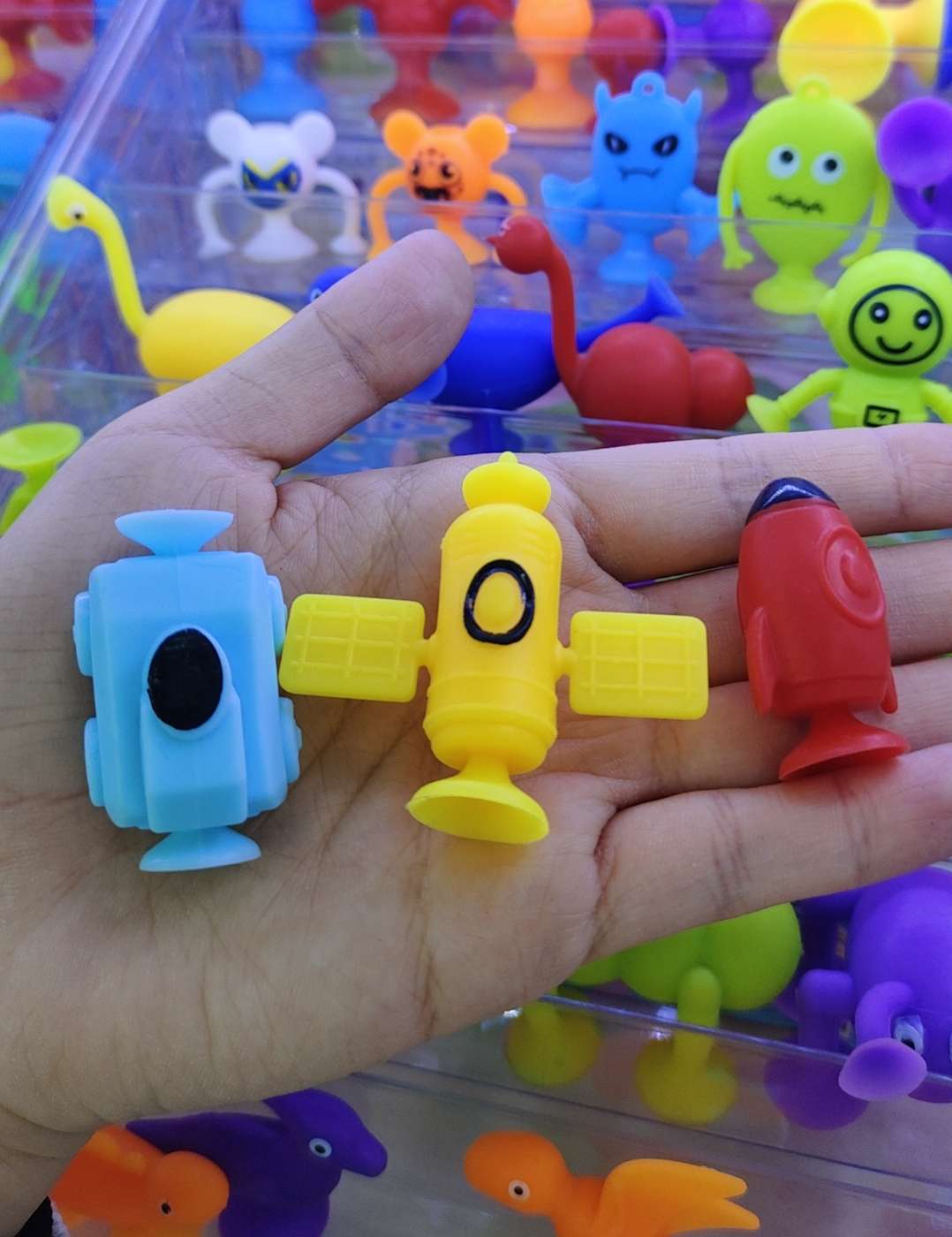 Suction Fun soft rubber building block suction cup toys, bath toys, DIY educational building block toys, freely combinable and matched, 227 types of letter series, safe and non-toxic material, can be made into gacha blind boxes, 26 English letters detail image 10