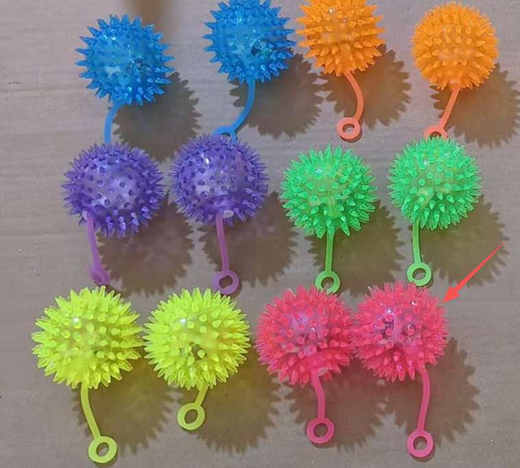 6.5按摩球带绳 玩具儿童玩具发光玩具