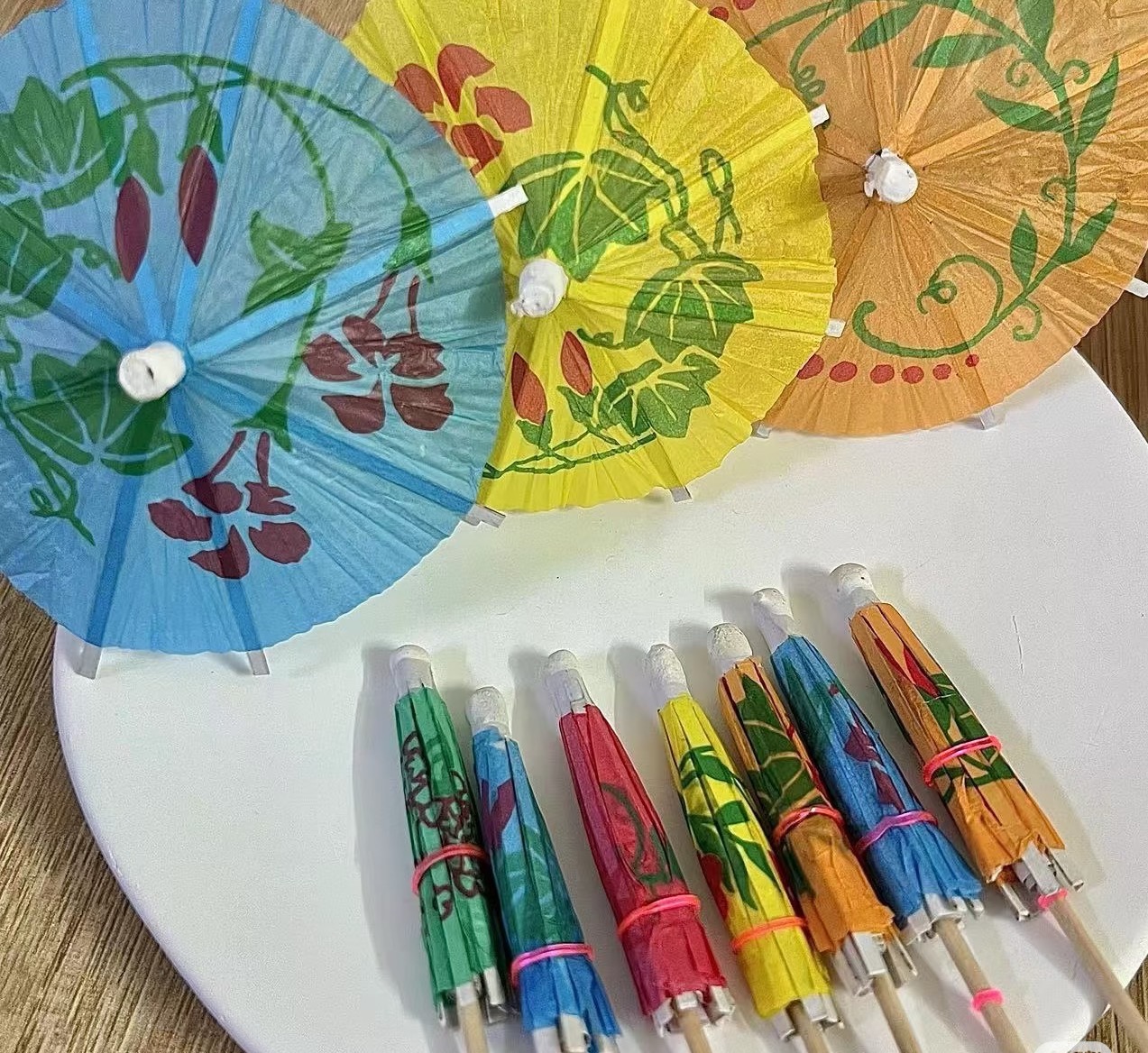 派对用品小伞签水果签果插鸡尾酒装饰伞签牙签伞小雨伞蛋糕签果盘摆盘装饰