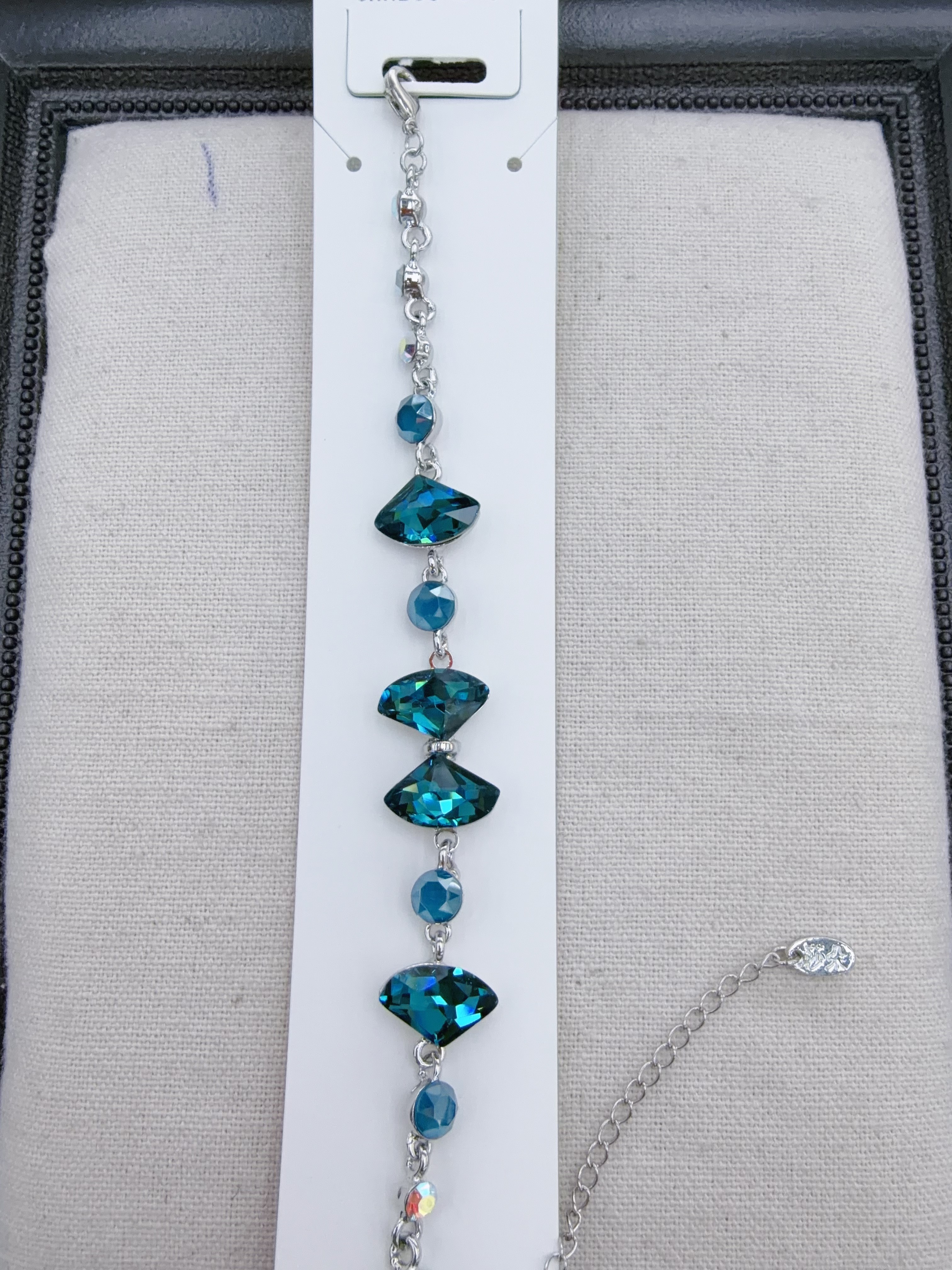 手链/水晶手串/锆石手链/饰品/时尚珠宝细节图