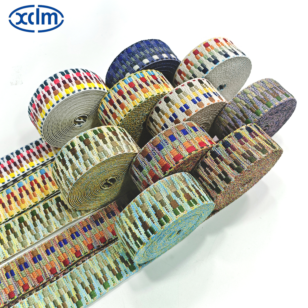 3.8cm thickened multi-color woven strap, bag strap, hand shoulder strap, paired with a polyester-cotton woven strap as a clothing accessory Application Scenario