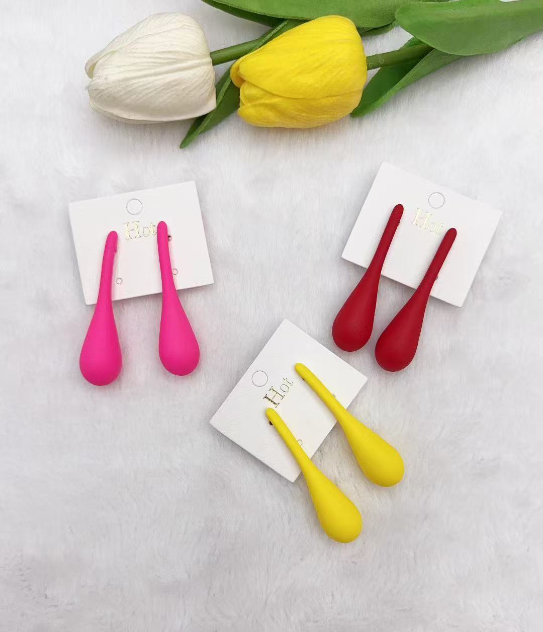 心源饰品时尚耳饰耳钉植绒简约耳钉耳针耳堵个性耳饰品女款百搭潮流配饰