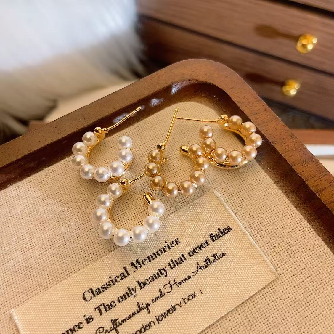 时尚珍珠耳环烧焊锆石耳饰简约耳饰品女气质百搭耳环潮流款饰品耳环耳饰