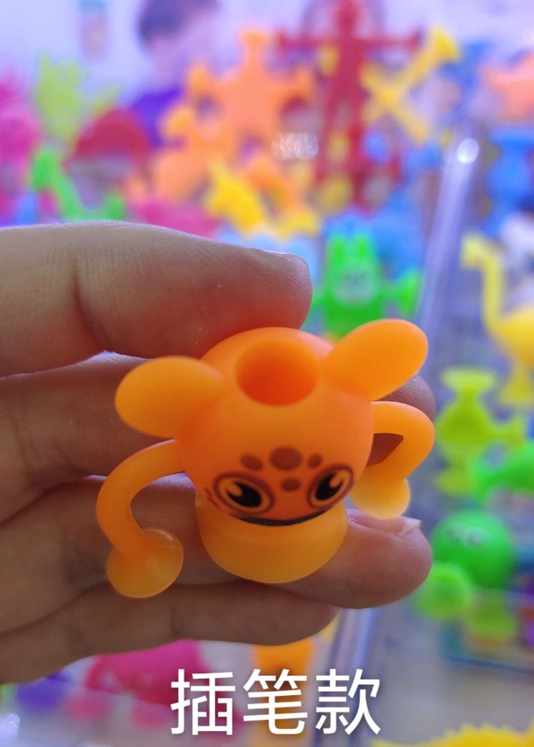 Suction Fun soft rubber building block suction cup toys, bath toys, DIY educational building block toys, freely combinable and matched, 227 types of letter series, safe and non-toxic material, can be made into gacha blind boxes, 26 English letters detail image 12