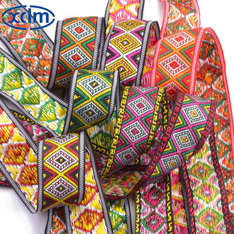 4.5cm glossy ethnic webbing accessories, ethnic style polyester decorative materials, colored jacquard ribbons, edge banding fabric strips details Picture