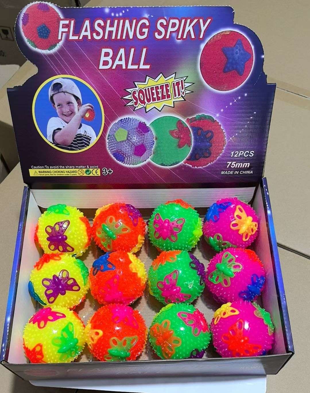 进口充气足球创意潮流玩具儿童娱乐休闲运动充气玩具适合户外室内使用创意潮流玩具详情图3