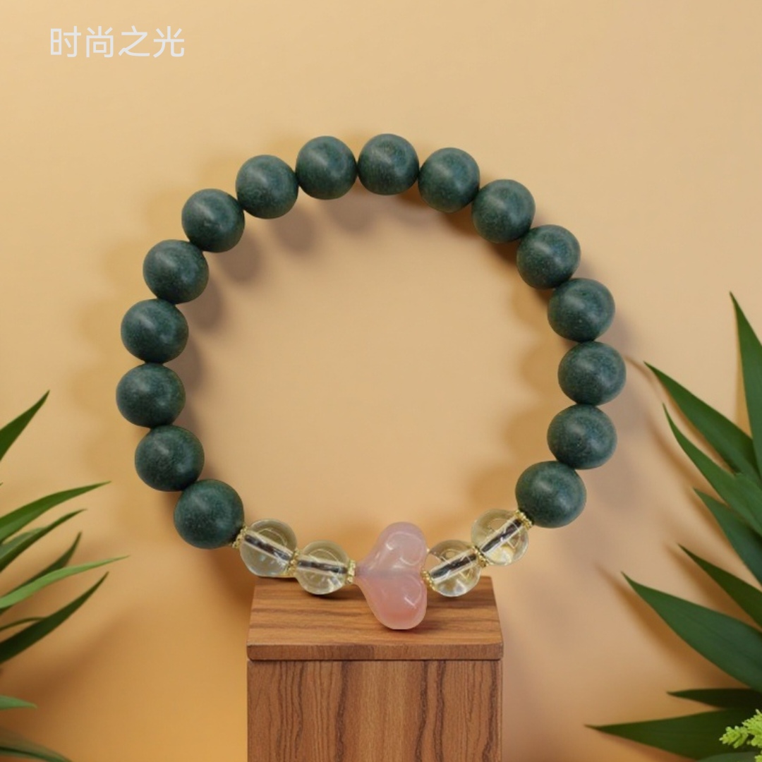 A variety of intangible cultural heritage Hexiangzhu traditional Chinese medicine bracelets, cultural and artistic accessories, Bodhi bracelets and jewelry for men and women, casual and fashionable, made of natural materials, Dream Spirit fragrance type Application Scenario
