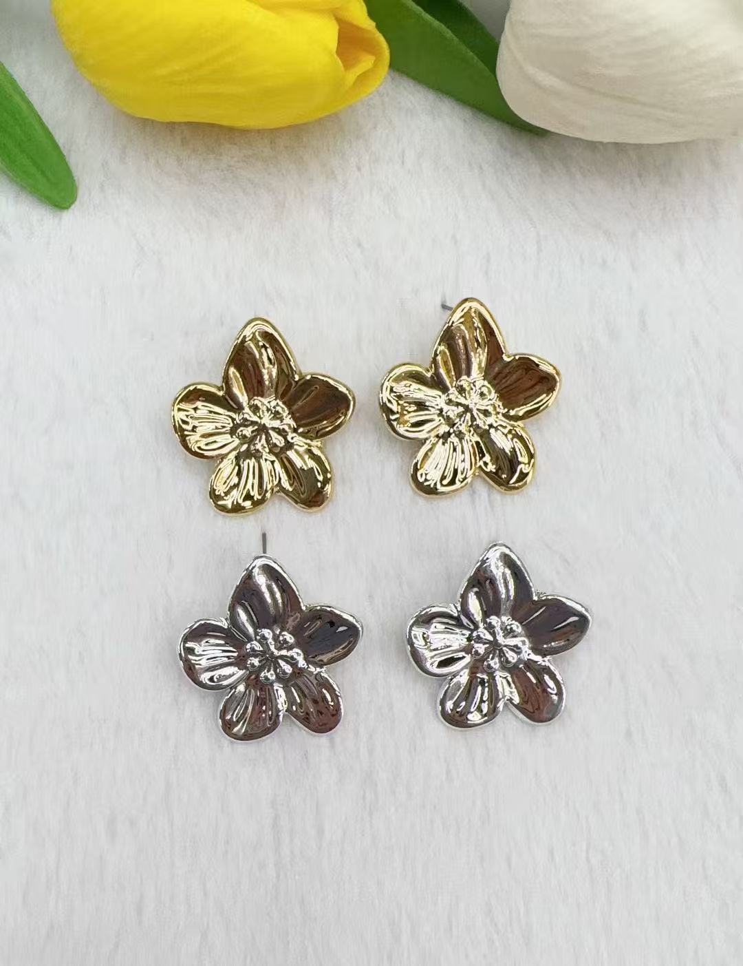 心源饰品时尚耳钉耳饰植绒耳堵简约气质百搭耳针耳钉女学生情侣款配饰品