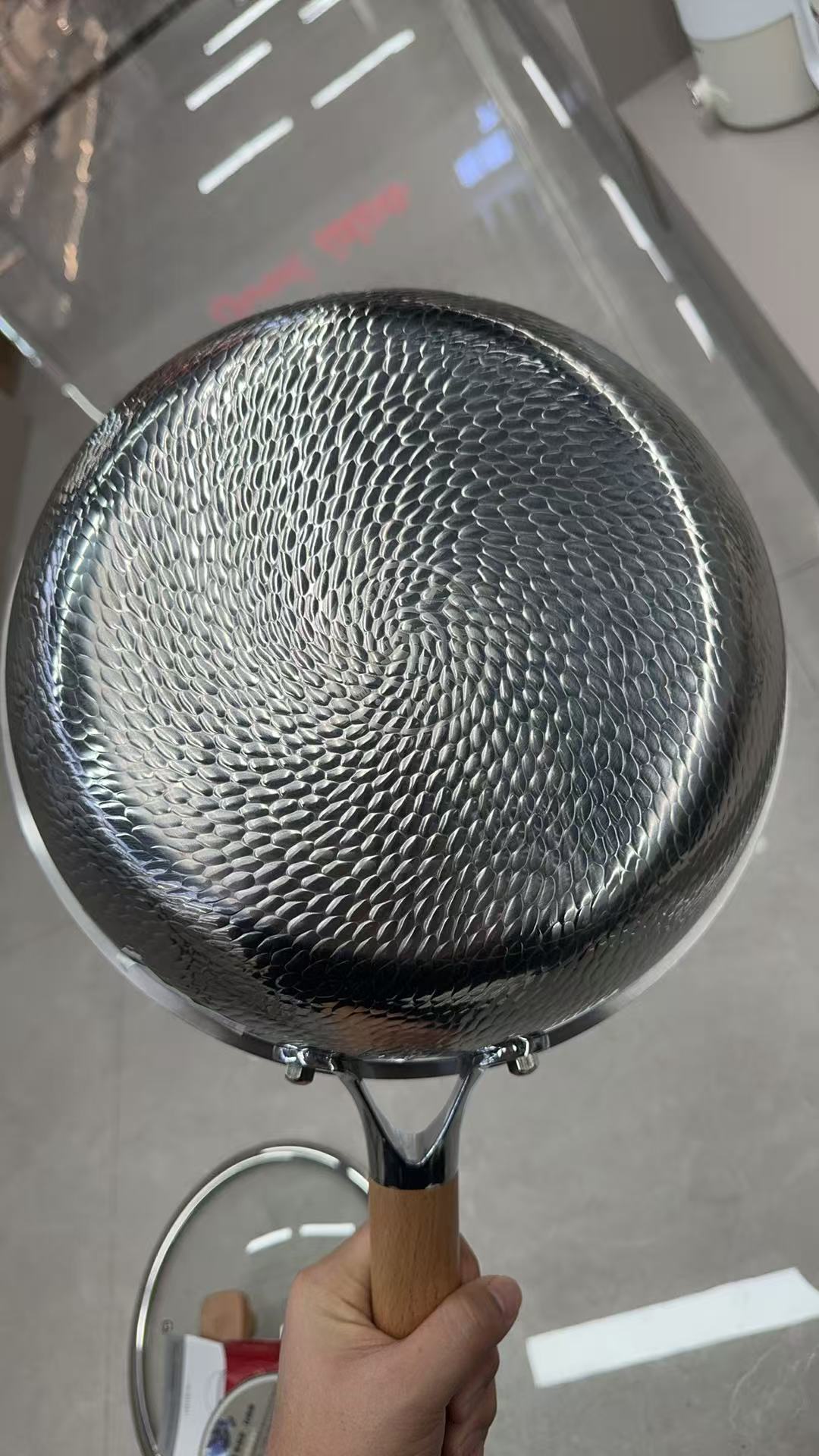 纯钛炒锅煎炒王细节图