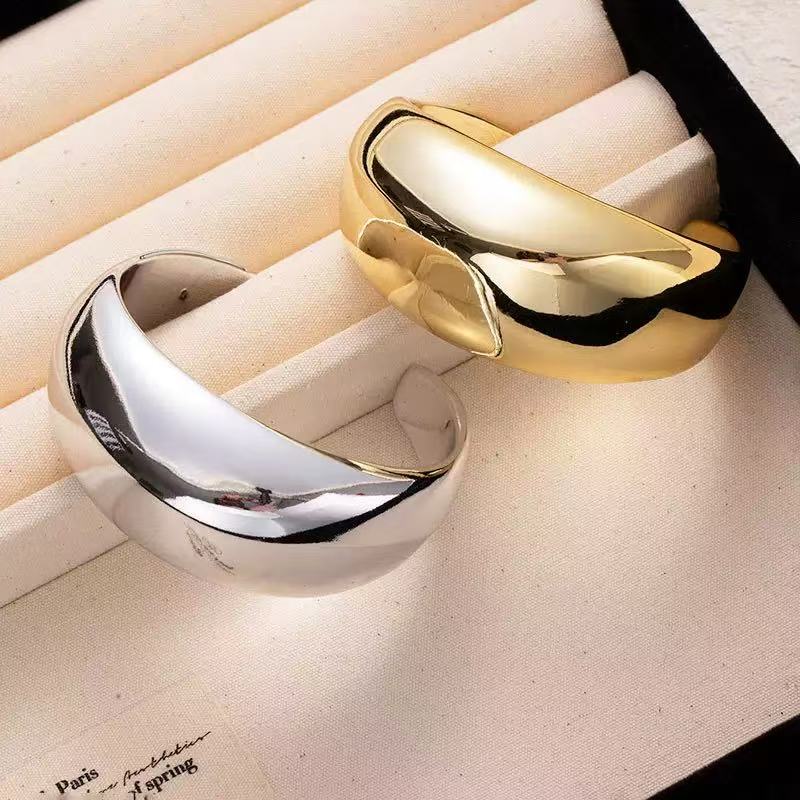 跨境欧美风电镀CCB宽面弧形开口手镯个性冷淡风简约手饰时尚手环 