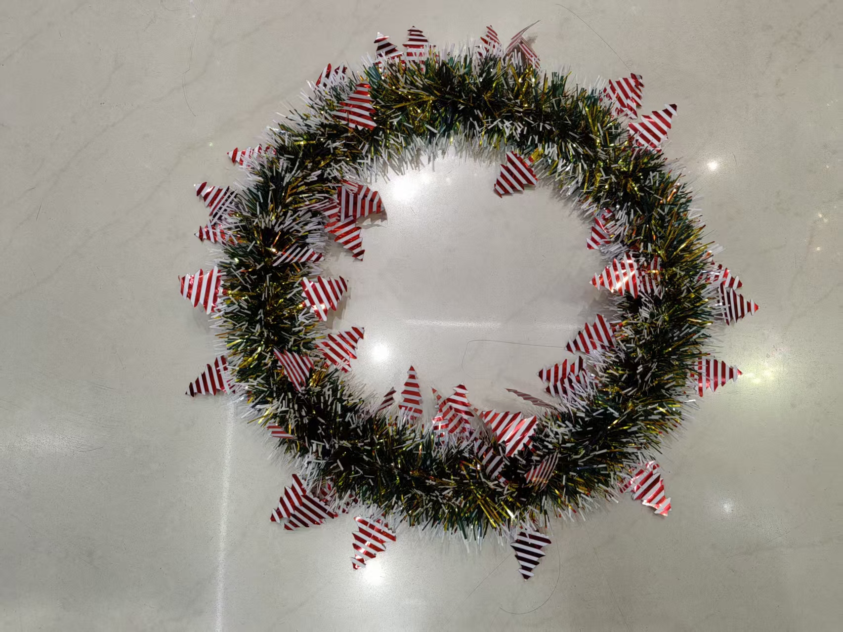 Huanmei Handicrafts, Christmas decorations, Christmas tree, Christmas wreath, diy material package, Christmas Eve theme, artistic and creative handmade gifts, gift door hanging decorations details Picture