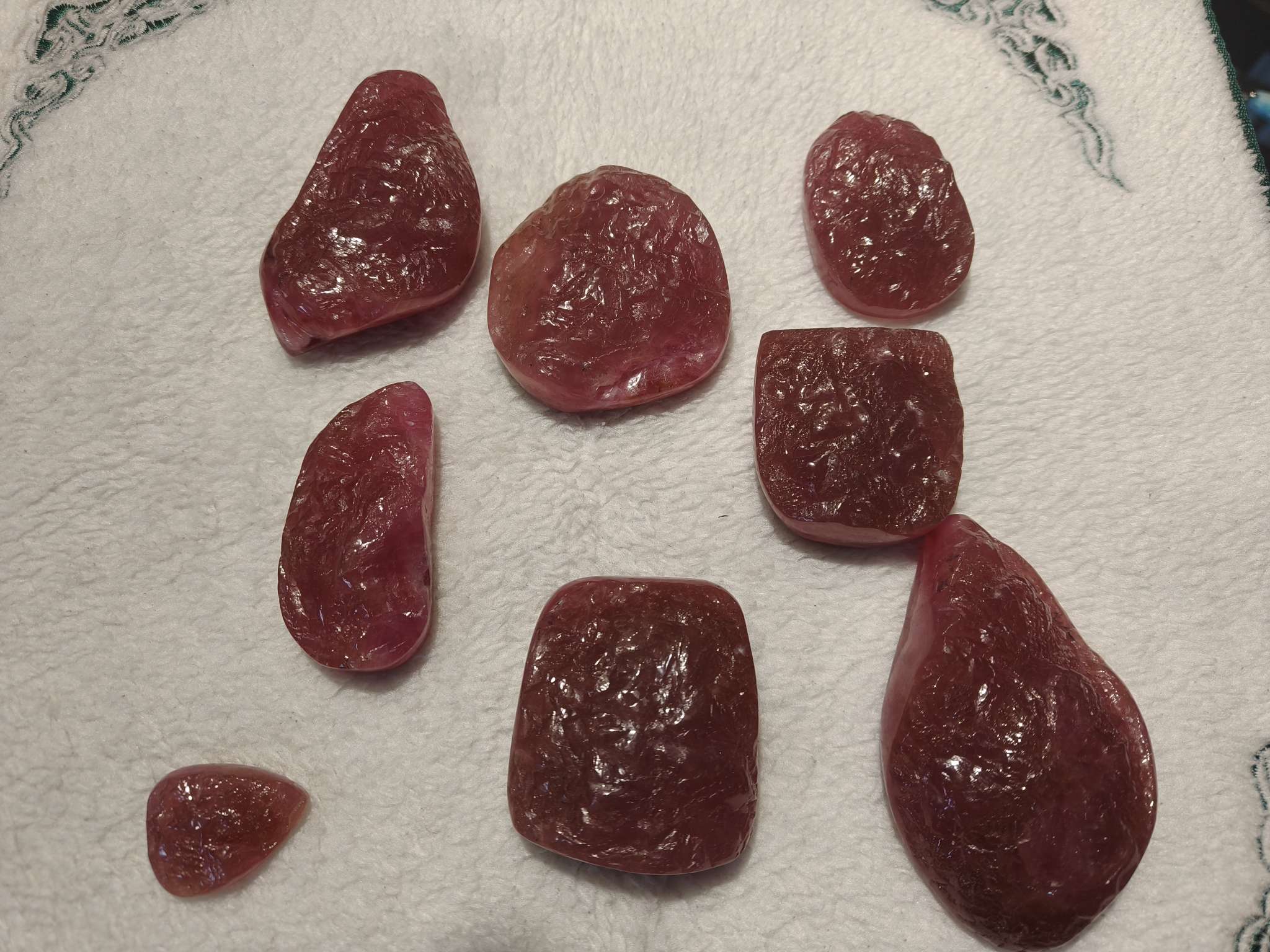 碳酸盐质玉
