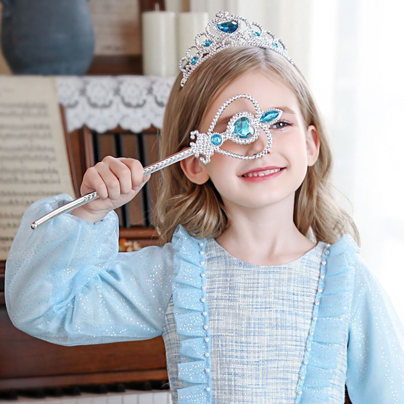 The Elsa Magic Wand Crown Necklace Set is a perfect choice for children's holiday gifts, featuring sweet and cute accessories detail image 3
