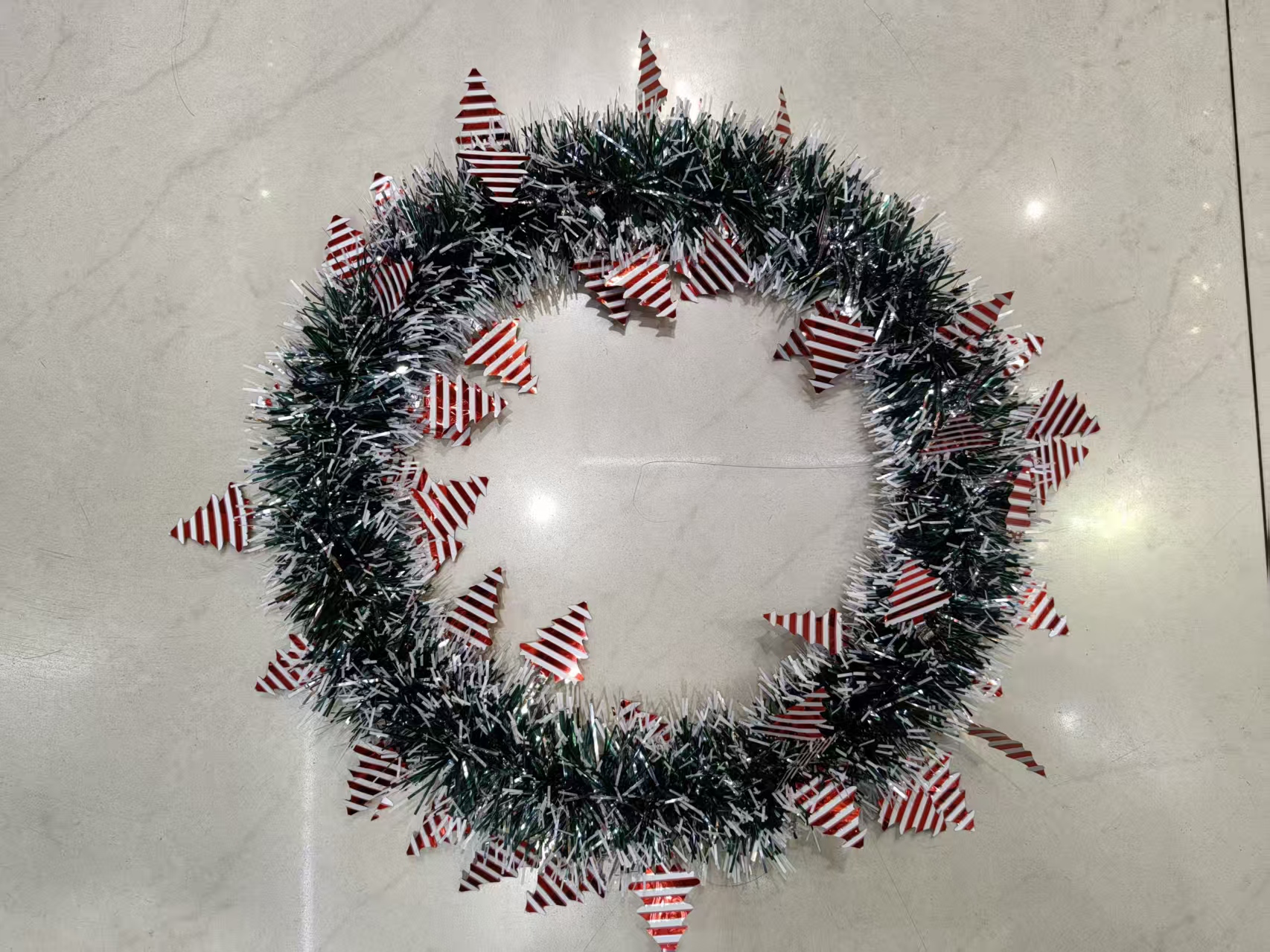 Huanmei Handicrafts, Christmas decorations, Christmas tree, Christmas wreath, diy material package, Christmas Eve theme, artistic and creative handmade gifts, gift door hanging decorations Item Picture