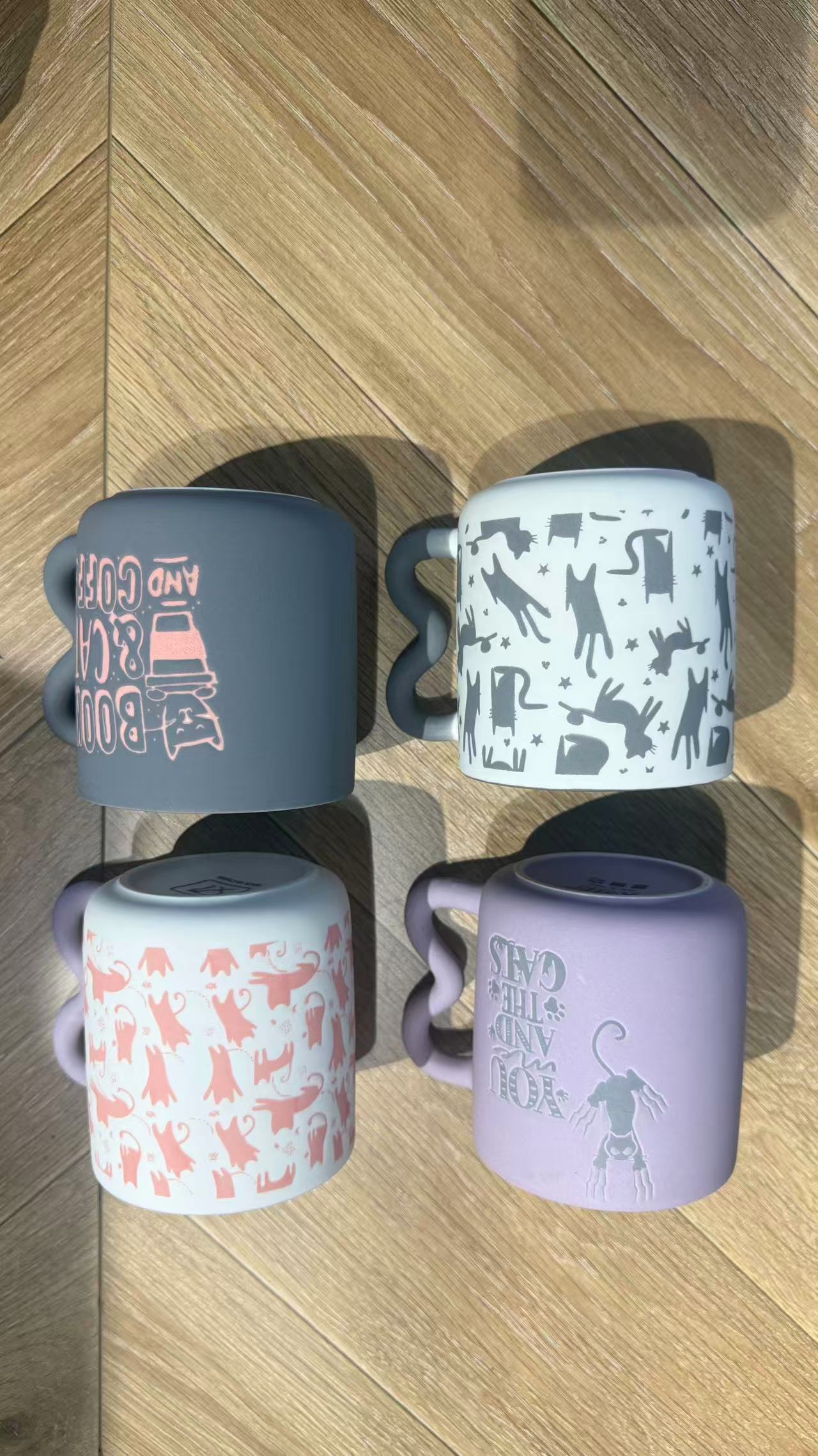 Cat pattern spray-painted coffee cup details Picture