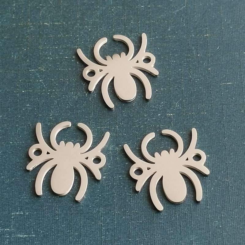 Stainless steel titanium steel pendants, bracelets, jewelry accessories, connectors, rackets, sun spiders do not rust or fade detail image 5