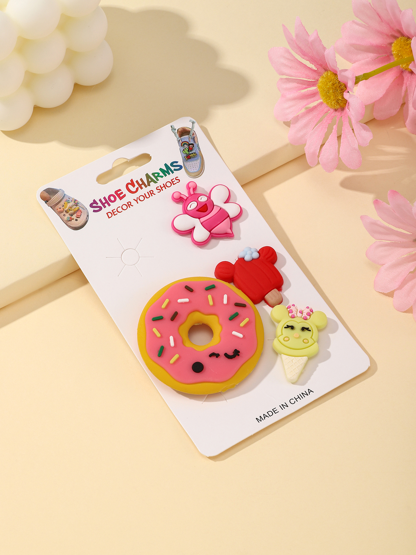 鞋花/洞洞鞋装饰/运动鞋配件/乐福鞋配件扣/运动鞋配饰白底实物图