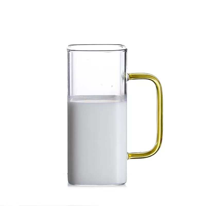 玻璃杯/竹节杯/玻璃杯杯子/玻璃小熊杯/玻璃杯子白底实物图