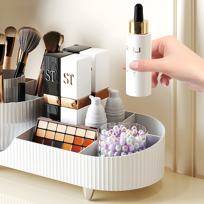 Desktop cosmetics storage box, high-end style, compartments, rotating pen holder, large skin care products, lipstick, desktop makeup box Application Scenario