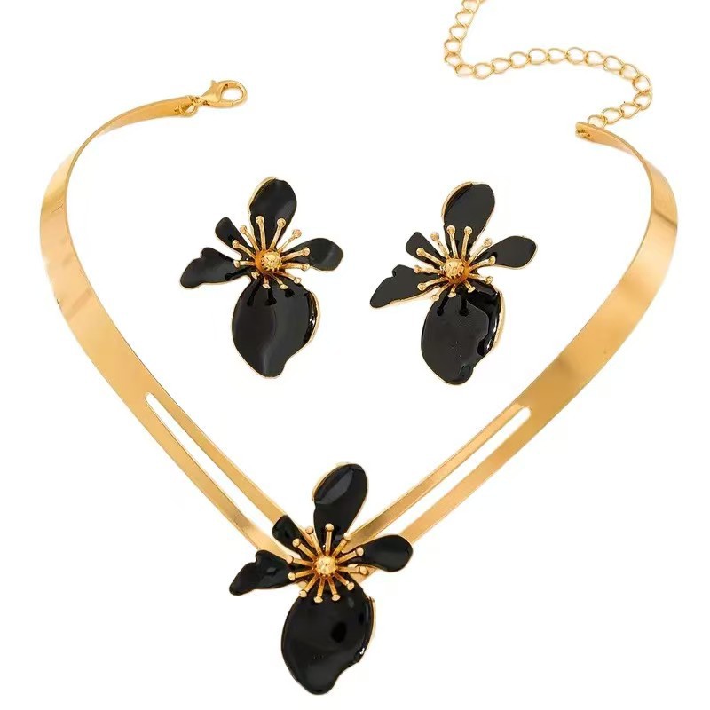 跨境爆款个性夸张花朵耳钉项圈套装创意个性小众设计感日常派对细节图